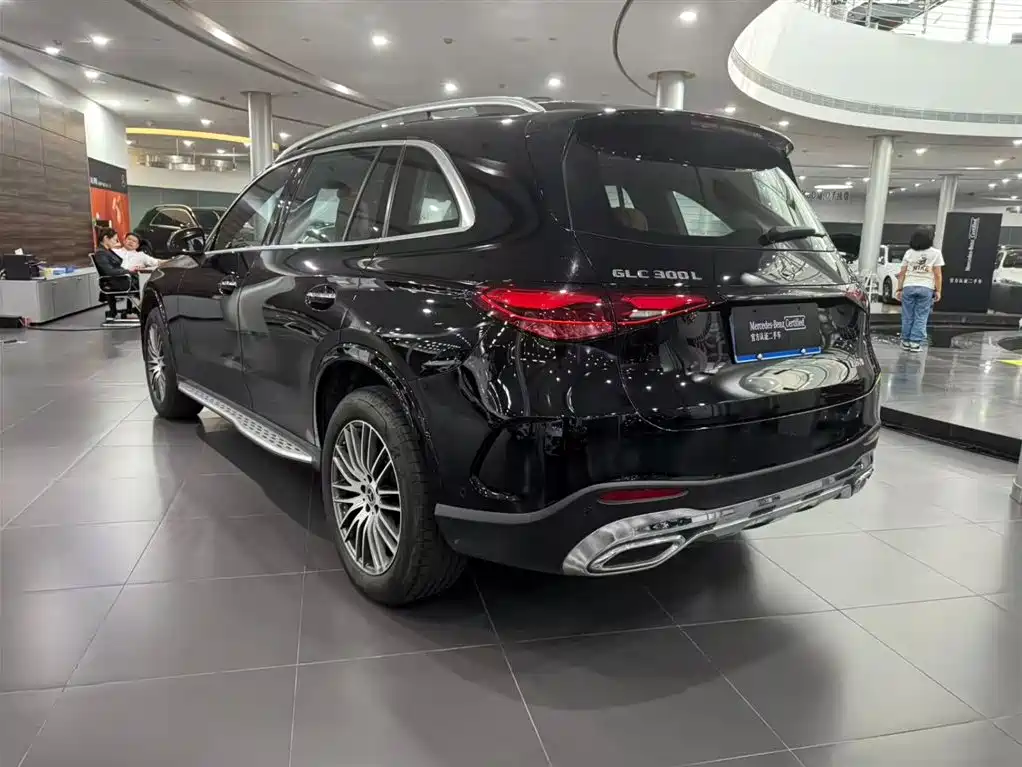 Mercedes-Benz GLC — миниатюра 3