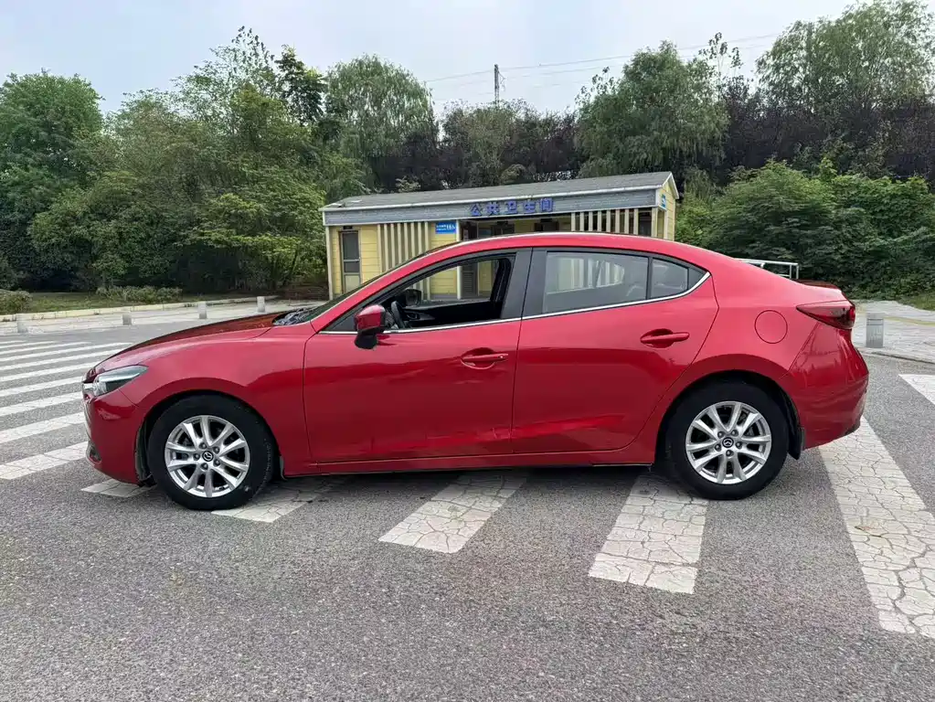 Mazda 3 Axela — миниатюра 4