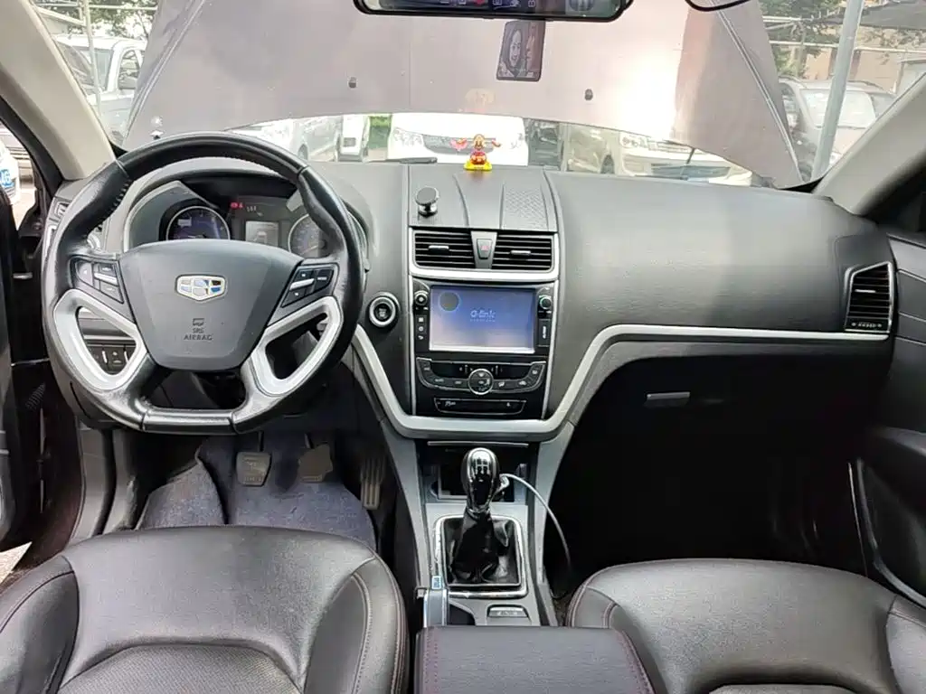 Geely Emgrand — миниатюра 10