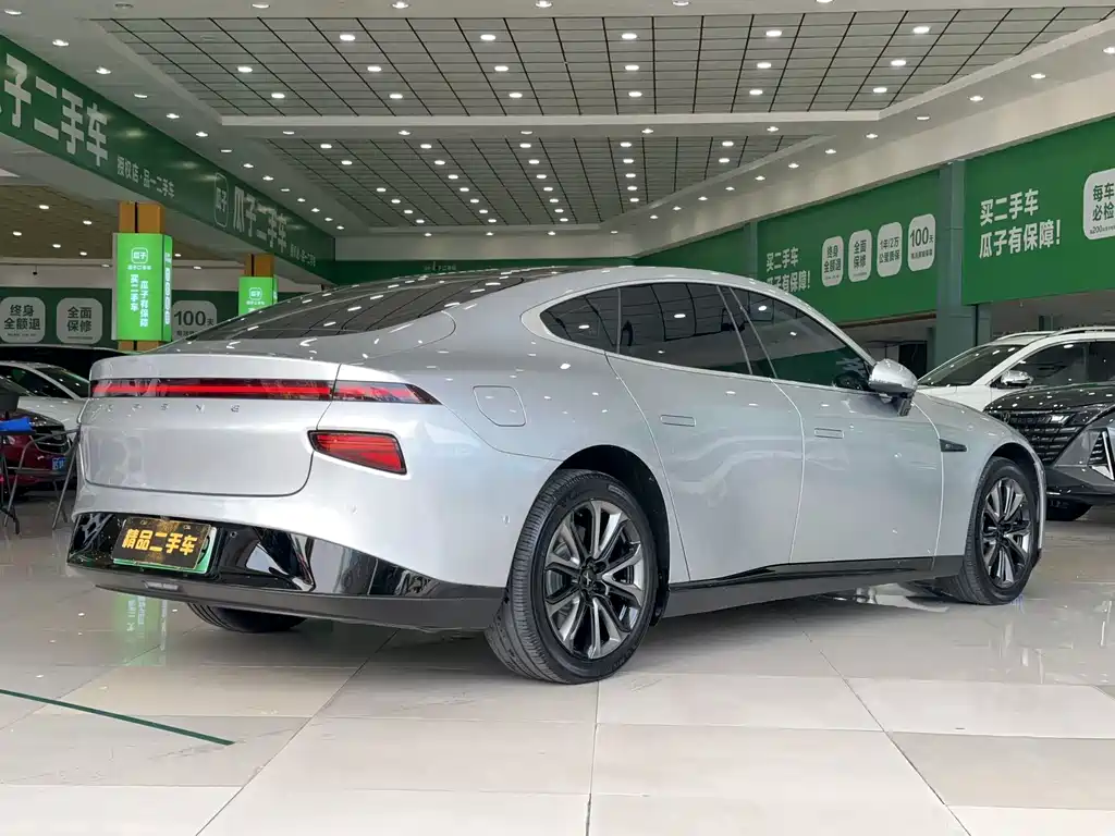 XPeng P7 — миниатюра 5