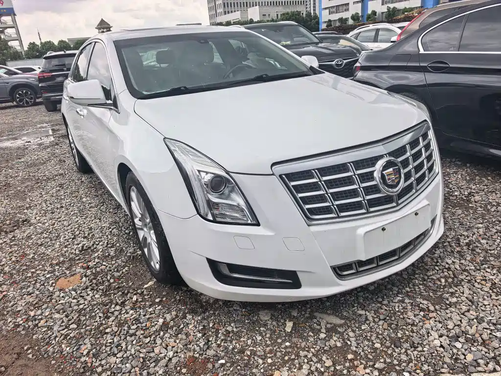 Cadillac XTS — миниатюра 3