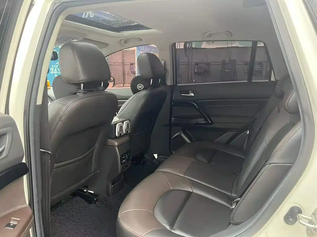 GAC Motor GS4 Hybrid — миниатюра 6