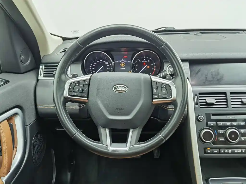 Land Rover Discovery Sport — миниатюра 11
