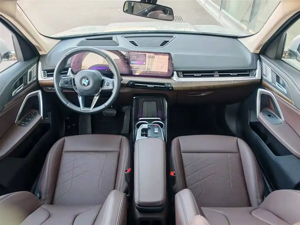 BMW X1 2024 xDrive25Li X