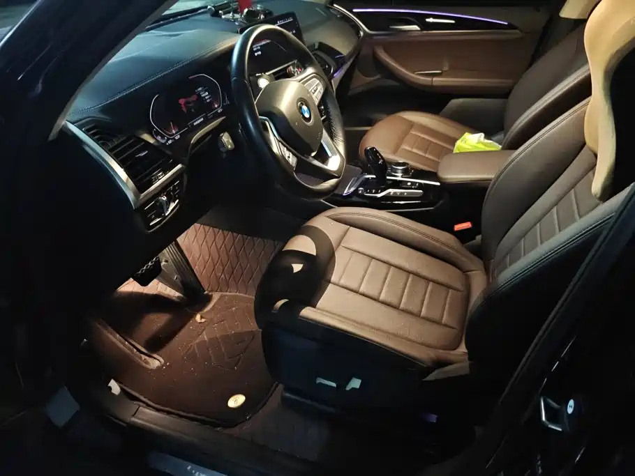 BMW X3 — миниатюра 9