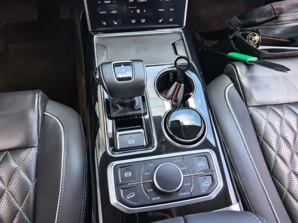 Hongqi Hongqi HS7 — миниатюра 14