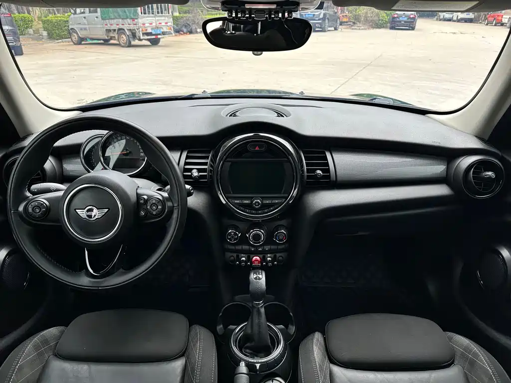 MINI Mini — миниатюра 6
