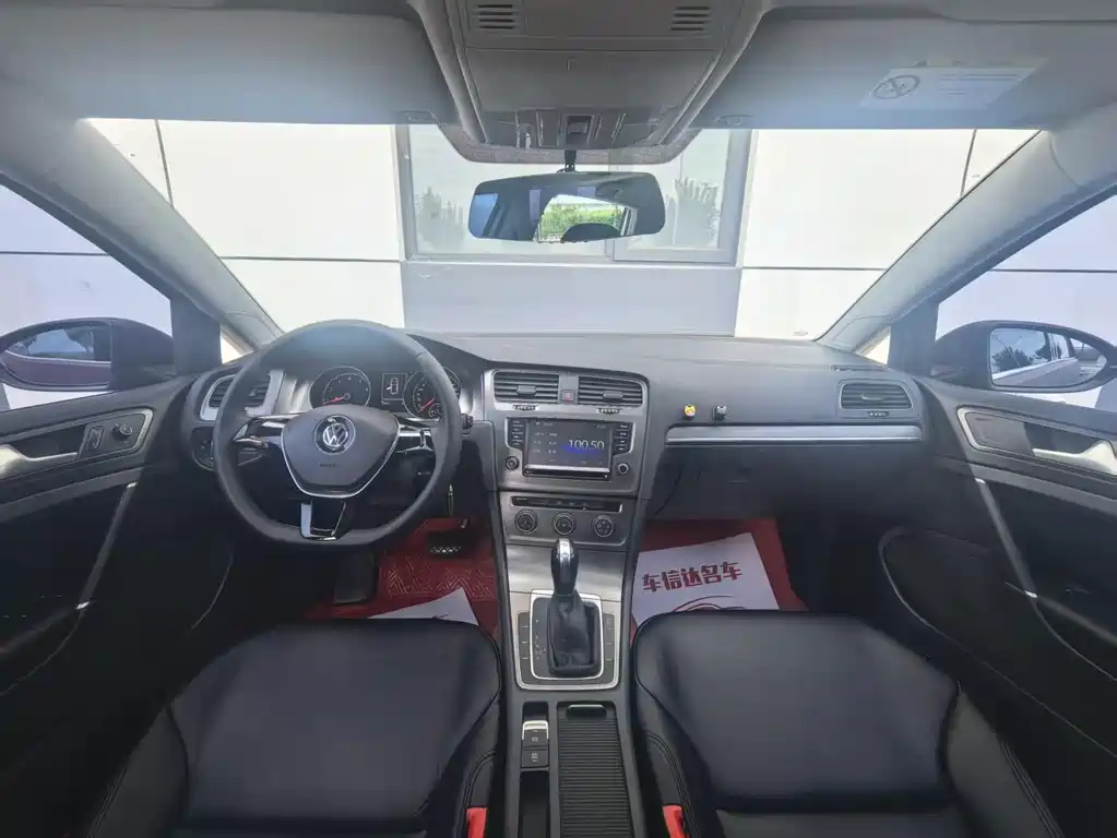 Volkswagen Golf 2015 1.4TSI AT Comfort