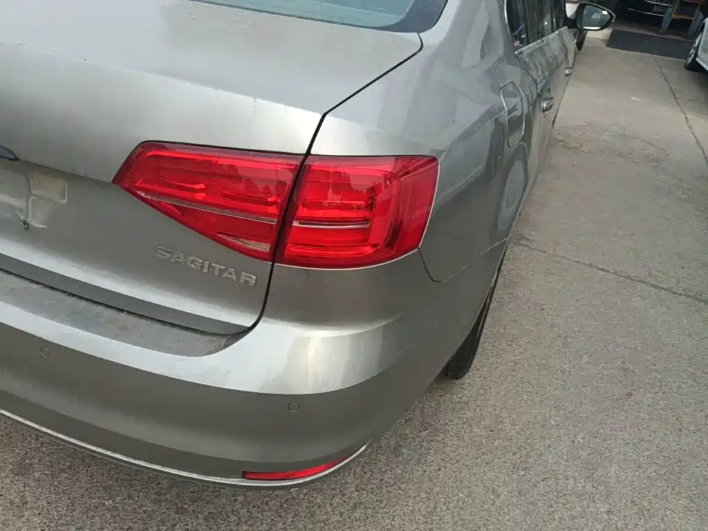 Volkswagen Sagitar — миниатюра 8