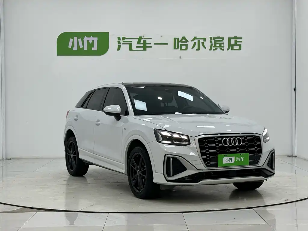 Audi Q2L — миниатюра 3