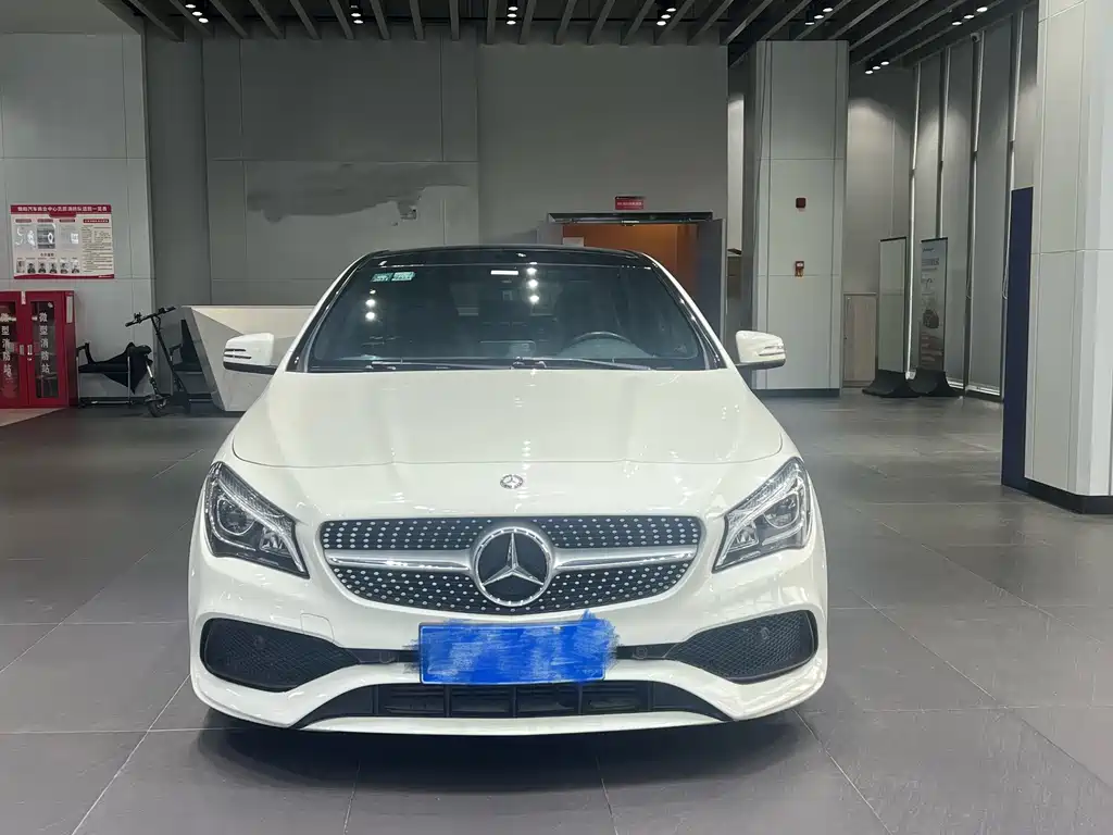 Mercedes-Benz CLA (Import) — миниатюра 2