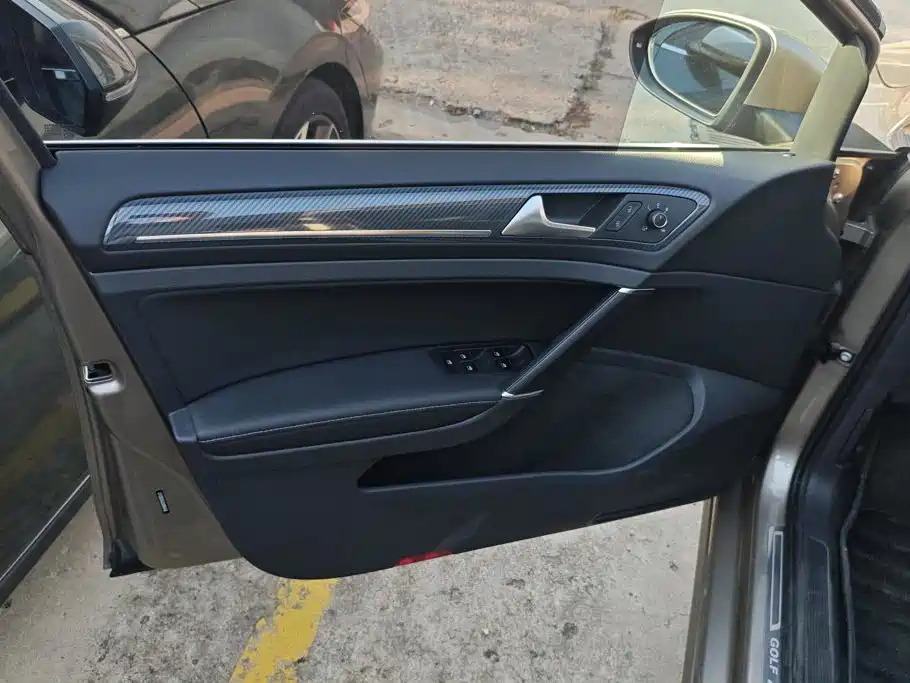 Volkswagen Golf — миниатюра 7