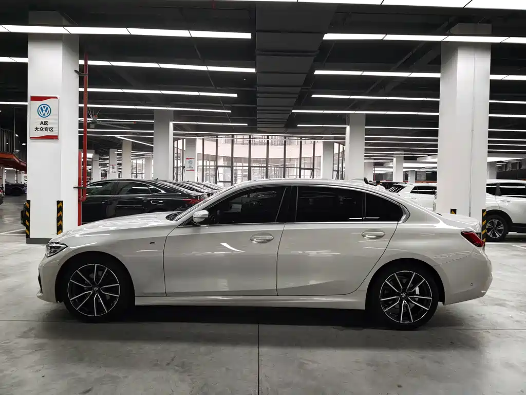 BMW 3 Series — миниатюра 5