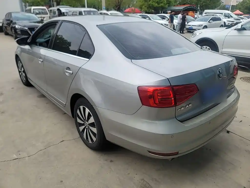 Volkswagen Sagitar — миниатюра 5