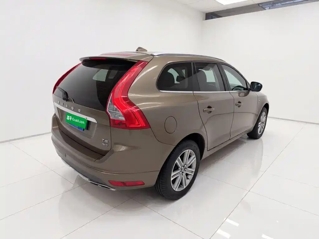 Volvo XC60 — миниатюра 6