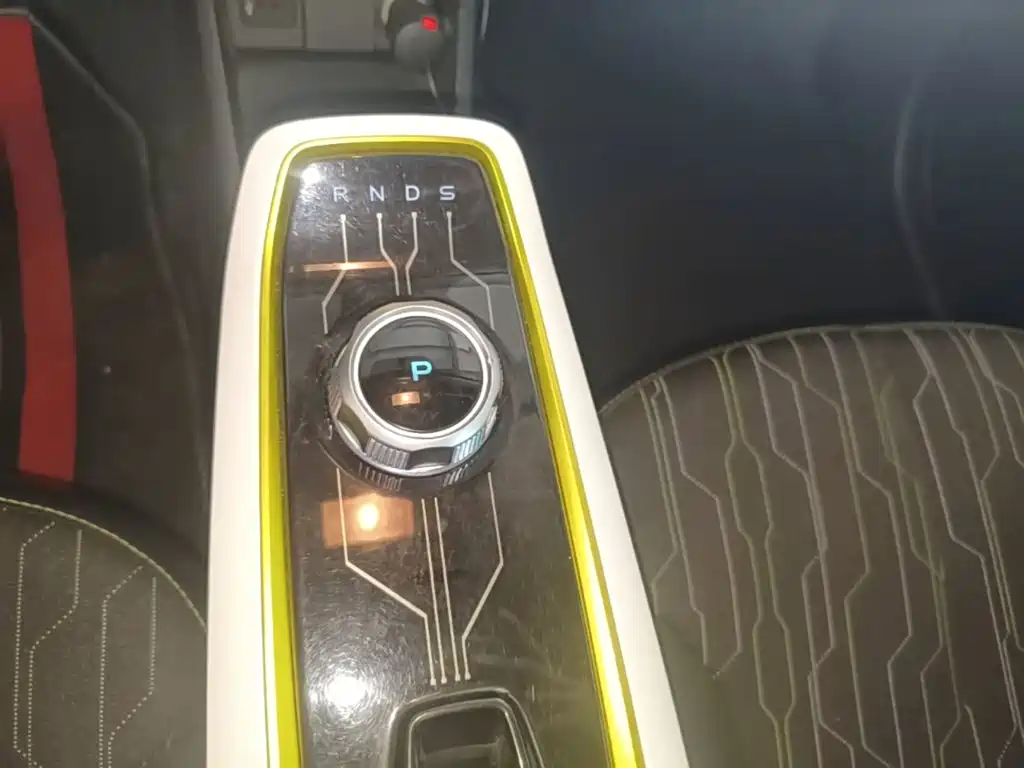 Changan Benben E-Star — миниатюра 14