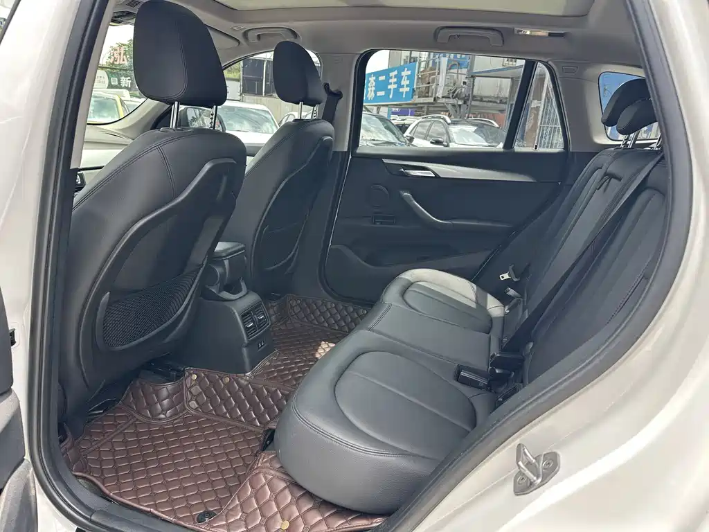 BMW X1 2019 sDrive20Li Lead