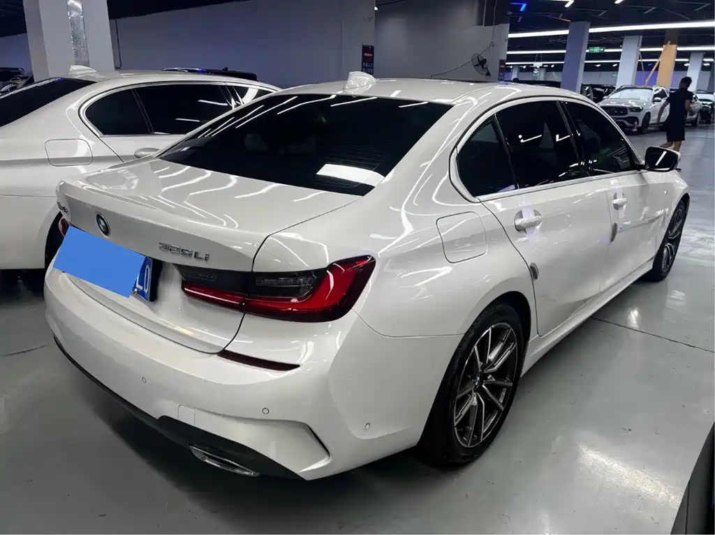 BMW 3 Series — миниатюра 14