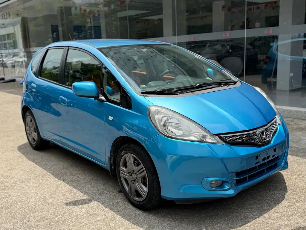 Honda Fit 1.3L Manual Comfort Edition, фото 4