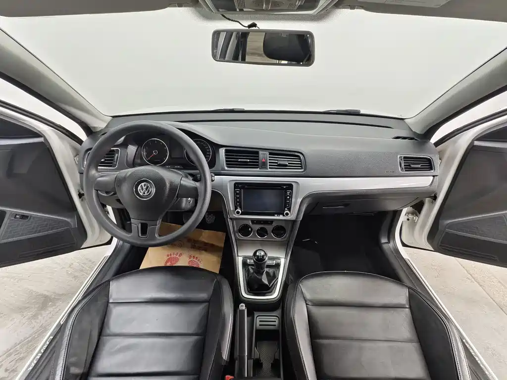 Volkswagen Lavida — миниатюра 9