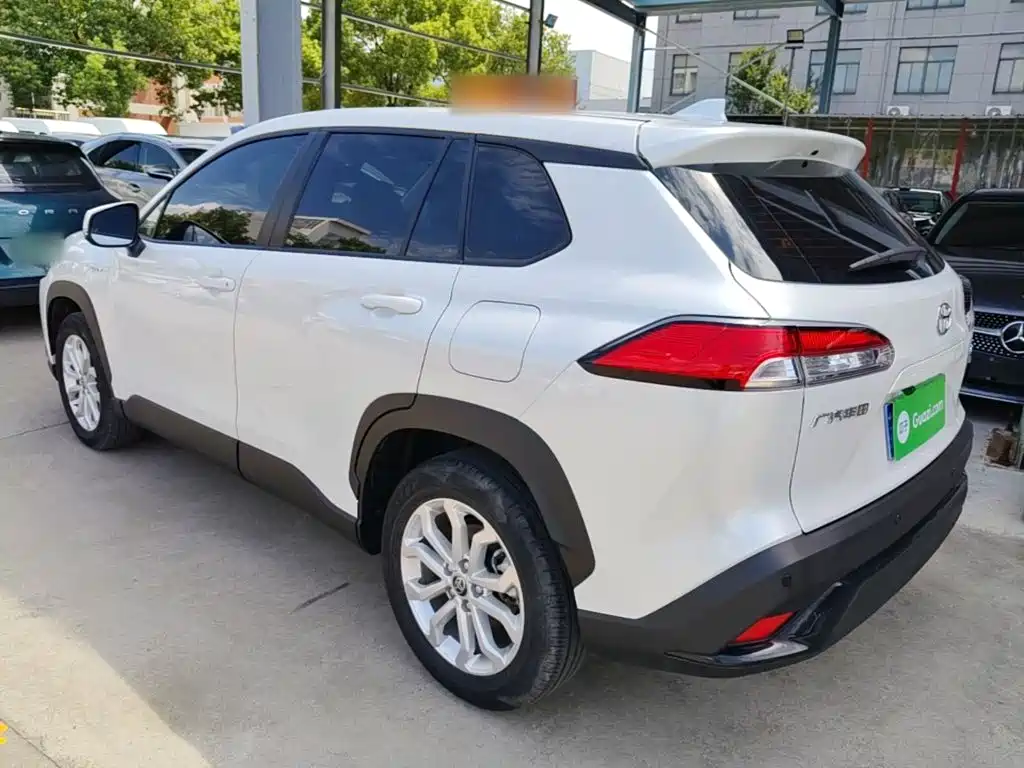 Toyota Frontlander — миниатюра 5