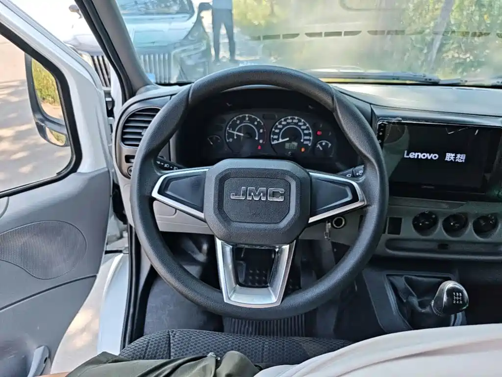 JMC Tesla — миниатюра 11