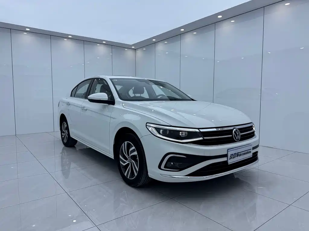 Volkswagen Bora — миниатюра 3