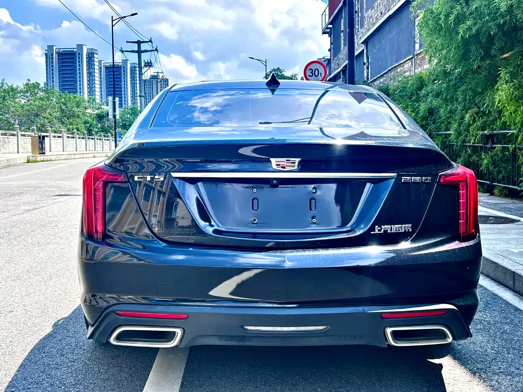 Cadillac CT5 — миниатюра 7