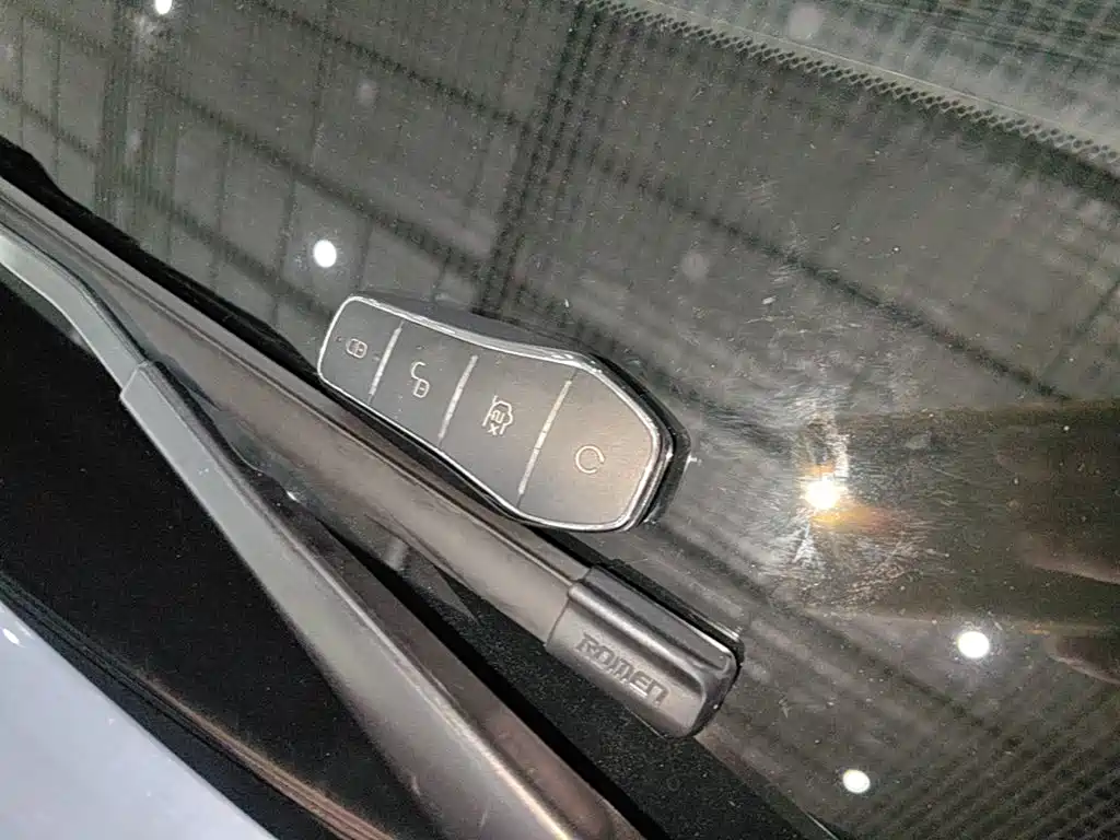 BYD Seal — миниатюра 9
