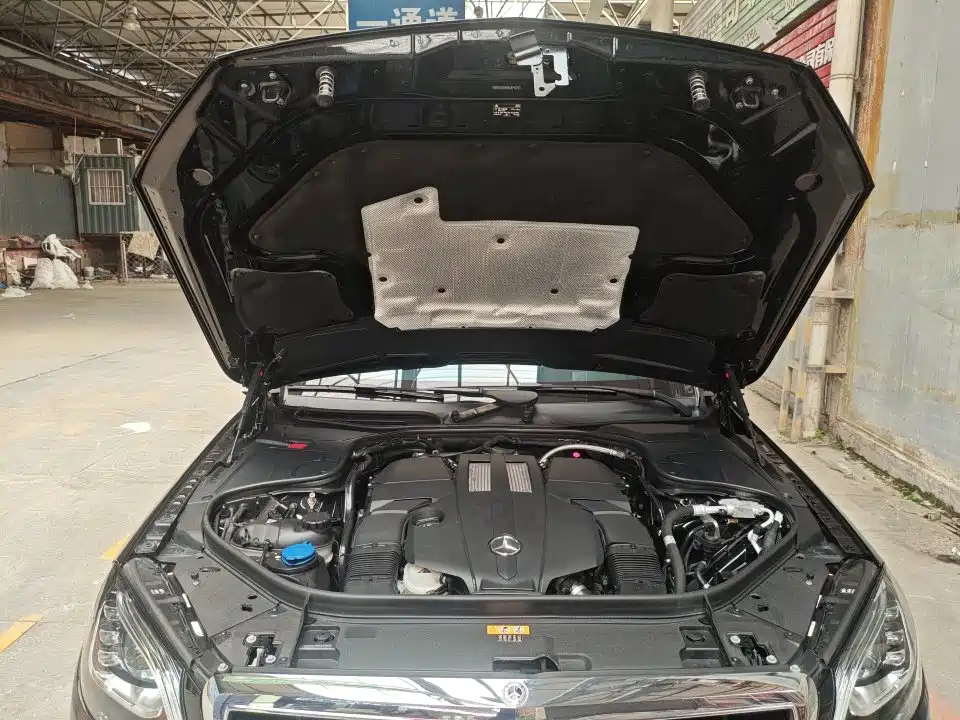 Mercedes-Benz S-Class — миниатюра 8