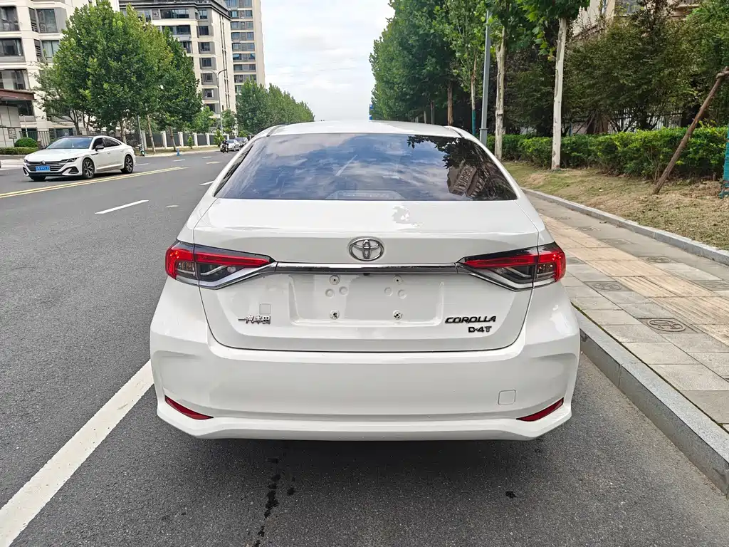 Toyota Corolla — миниатюра 6