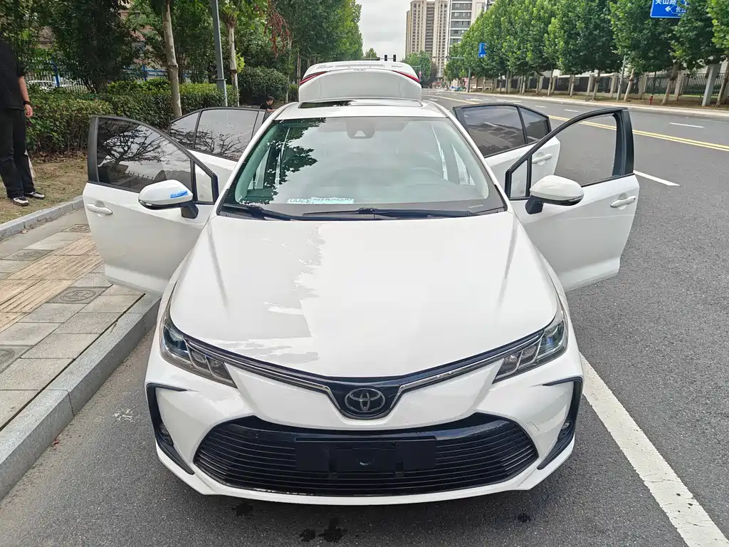 Toyota Corolla — миниатюра 15