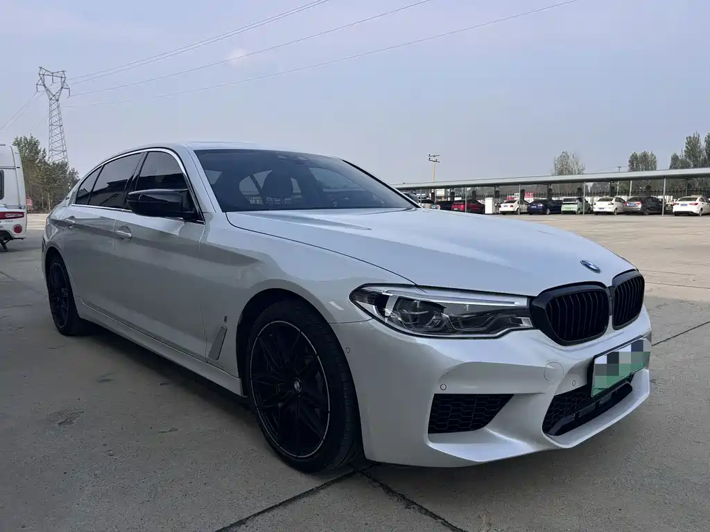 BMW 5 Series New Energy — миниатюра 3