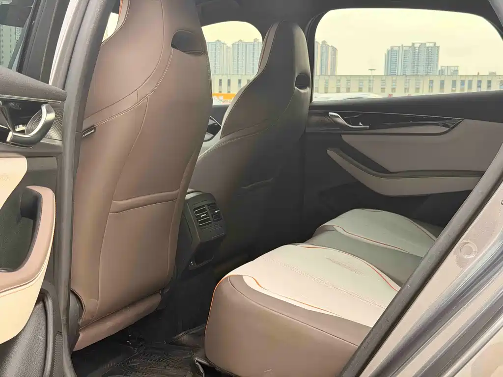 BYD Qin PLUS — миниатюра 8