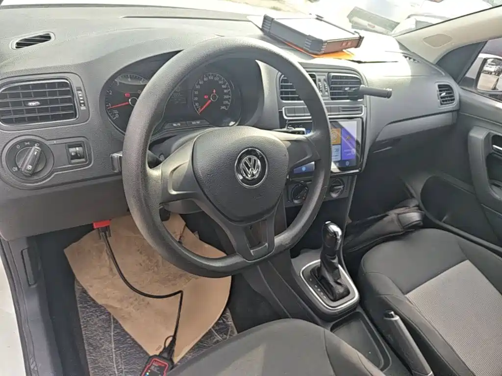 Volkswagen Polo — миниатюра 10