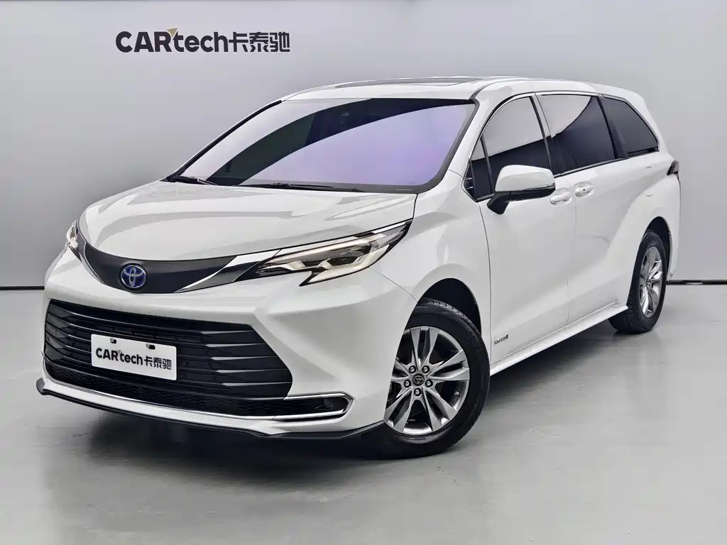 Toyota Sienna 2024