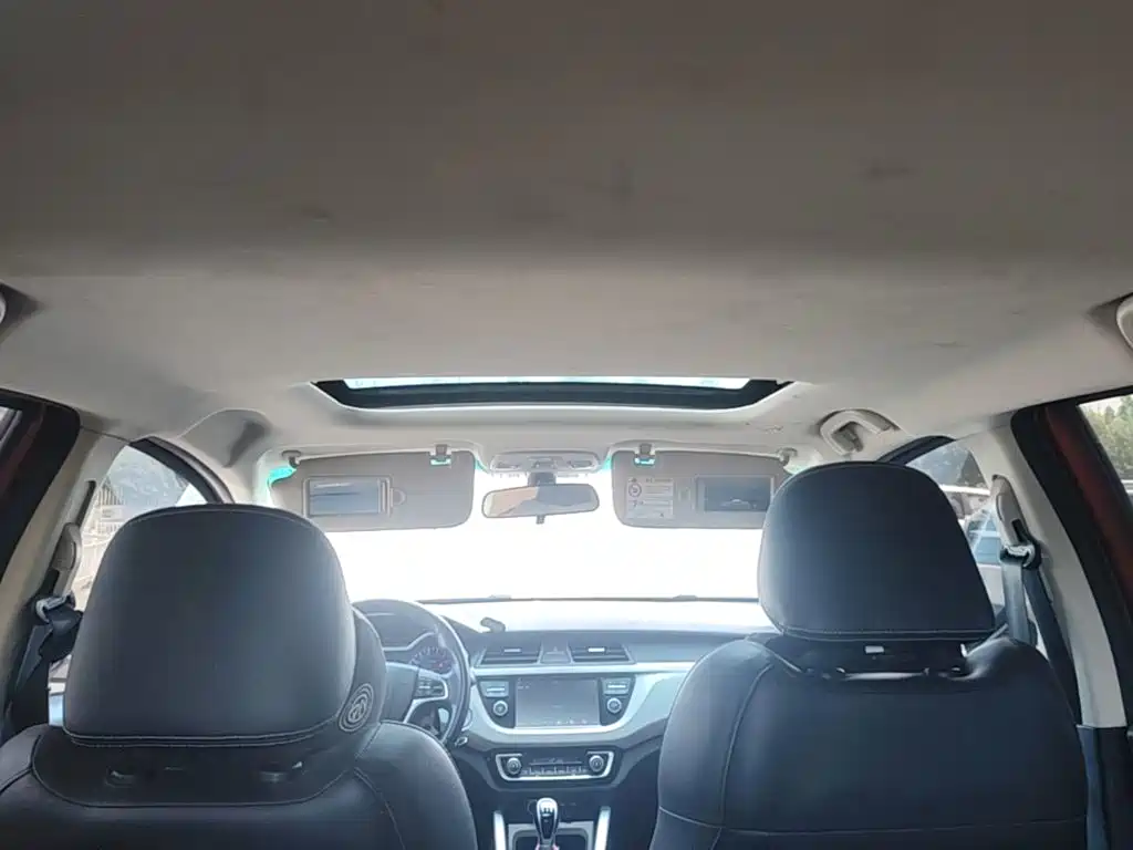 Geely Vision X3 — миниатюра 18