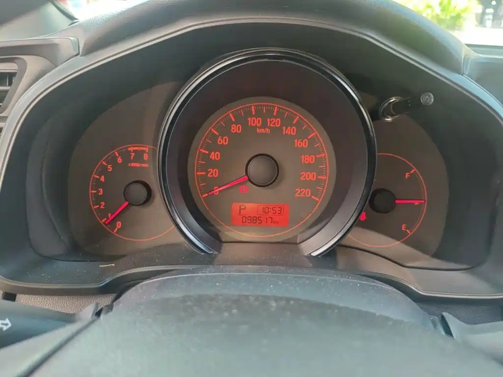 Honda Fit — миниатюра 7