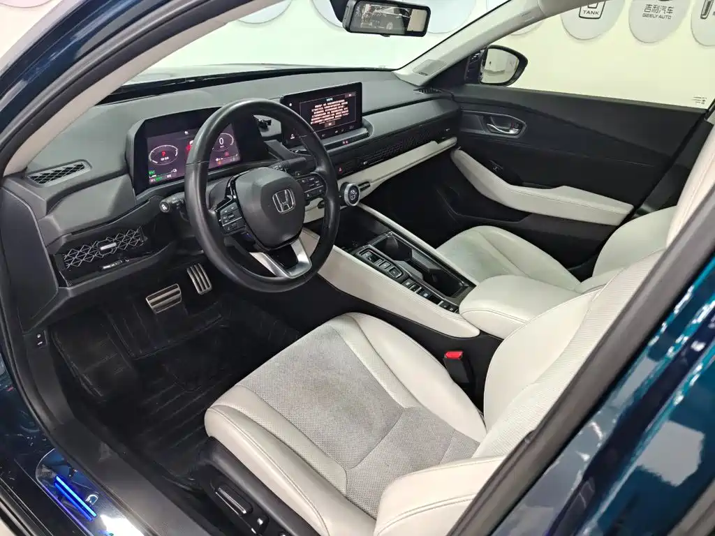 Honda Accord New Energy — миниатюра 10