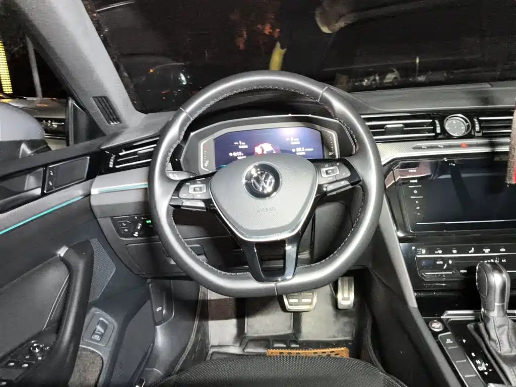 Volkswagen CC — миниатюра 11