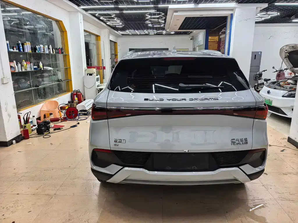 BYD Yuan Plus — миниатюра 6