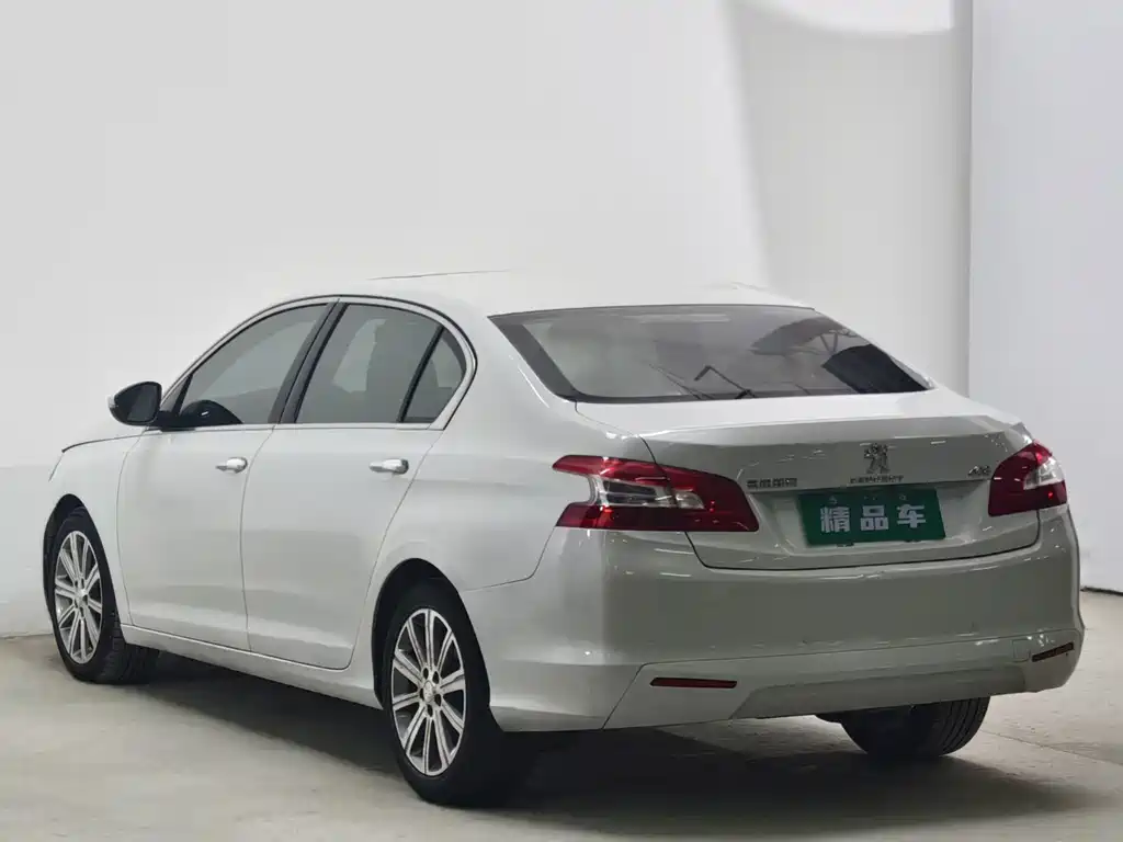 Peugeot 408 — миниатюра 6