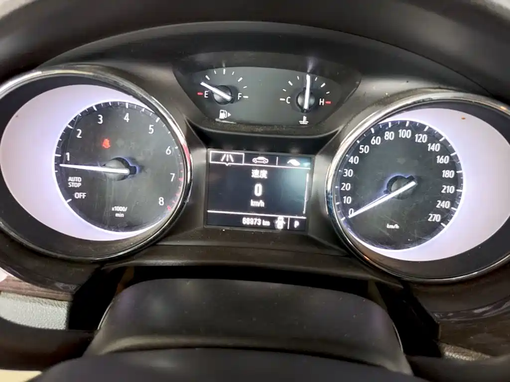 Buick Verano — миниатюра 12