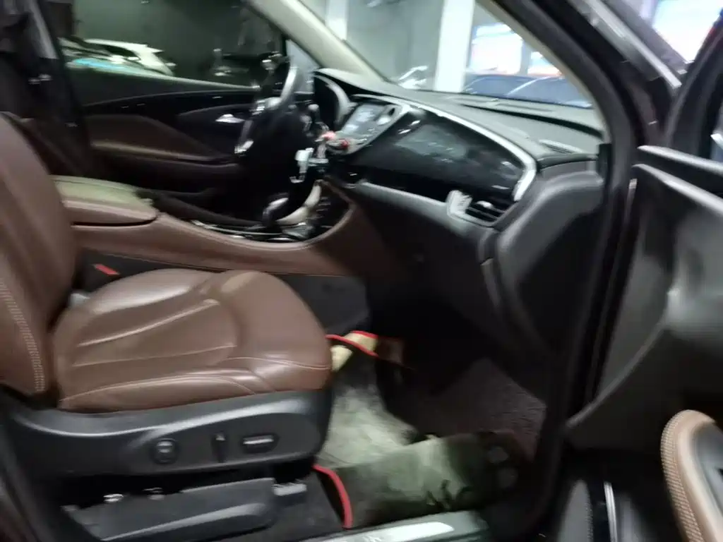 Buick Envision Plus — миниатюра 25