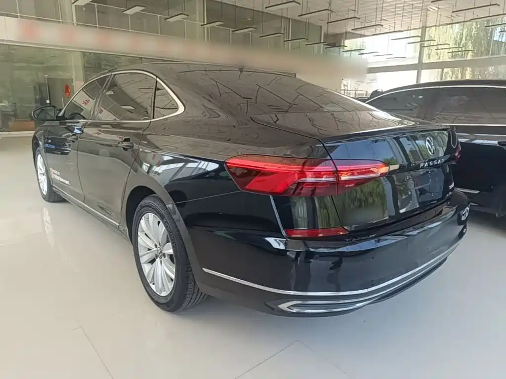 Volkswagen Passat — миниатюра 5