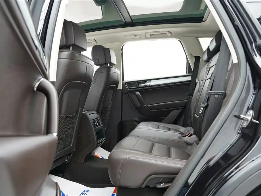 Volkswagen Touareg 2017 3.0TSI