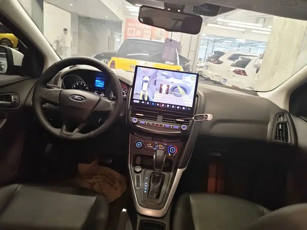 Ford Focus — миниатюра 13