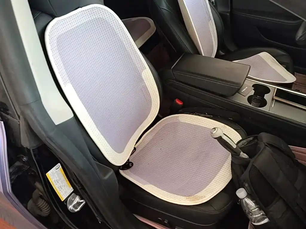 Tesla Model 3 — миниатюра 25