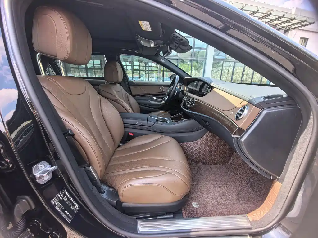 Mercedes-Benz S-Class — миниатюра 10