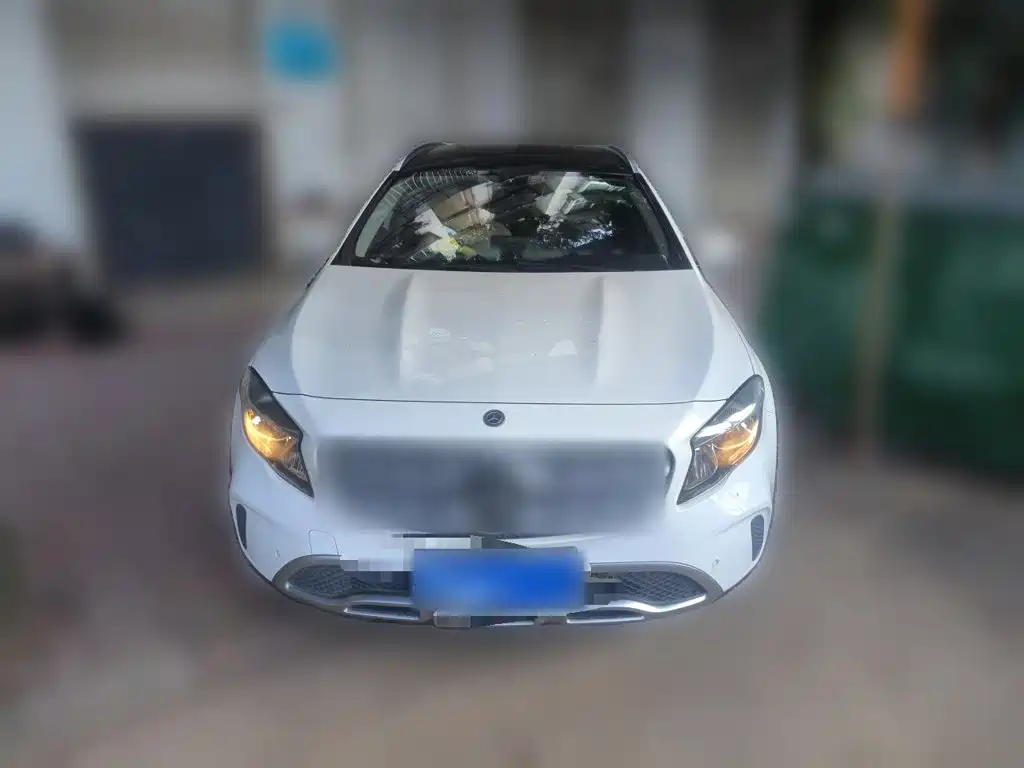 Mercedes-Benz GLA — миниатюра 23